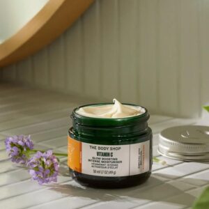 The Body Shop vitamin C glow boosting intense moisturiser (50ml)